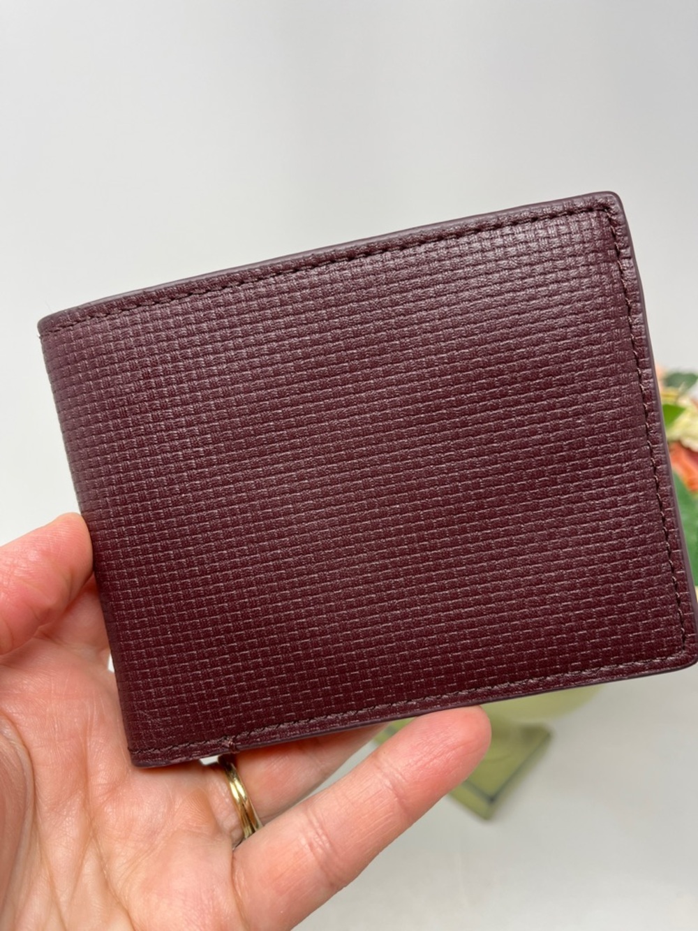 FOSSIL Hart Bifold Wallet CowHide Embossed Leather Dark Wine and Brown Color NEW